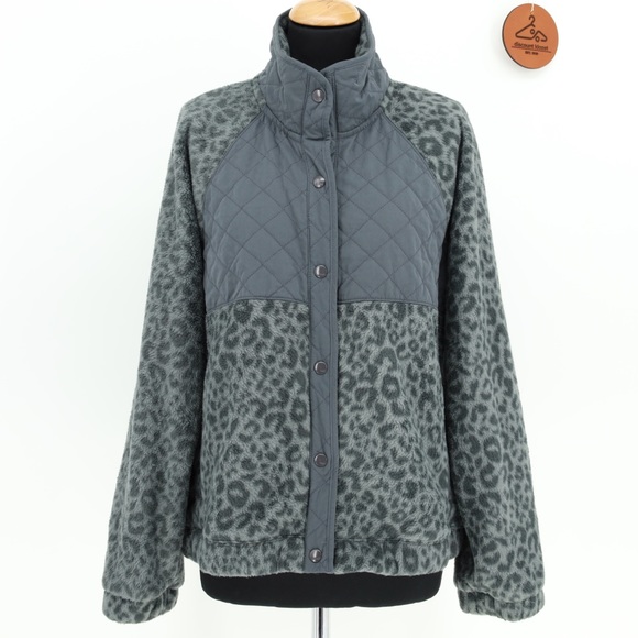 Abercrombie & Fitch Tops - ABERCROMBIE & FITCH Quilted Snap Up Jacket